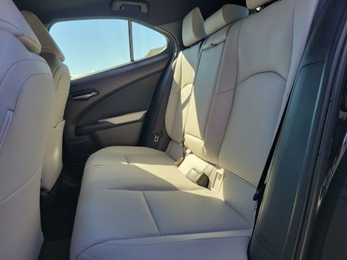 Used 2023 Lexus UX 250h FWD w/ Premium Package image 20