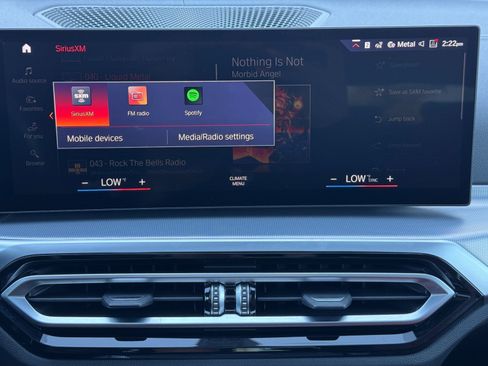 Used 2022 BMW i4 eDrive40 w/ M Sport Package image 26