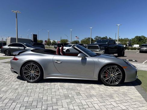 Used 2017 Porsche 911 Carrera 4S AWD/4WD image 6
