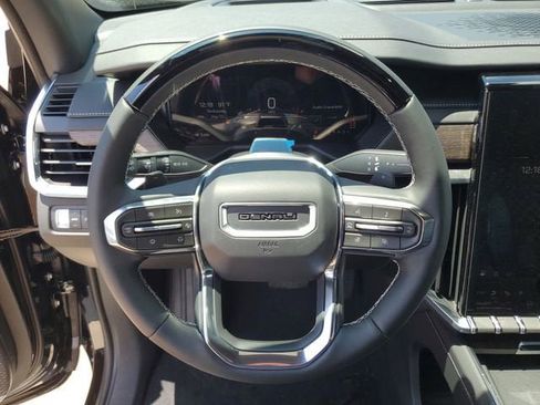 New 2026 GMC Acadia Denali w/ Super Cruise Package FWD image 21