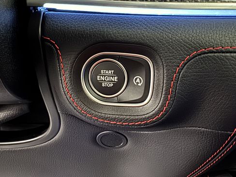 Certified 2026 Mercedes-Benz GLE 53 AMG 4MATIC image 33