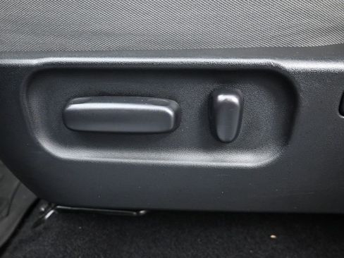 Used 2022 Toyota Tacoma SR5 image 12