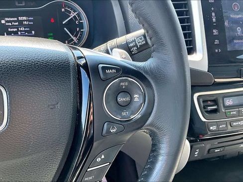 Used 2016 Honda Pilot Touring image 20