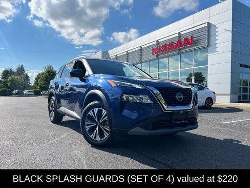 Certified 2023 Nissan Rogue SV w/ SV Premium B Package AWD/4WD image 5