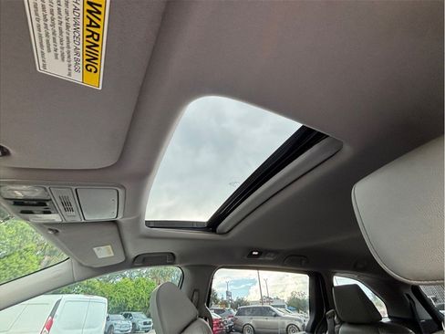 Used 2023 Honda Odyssey EX-L image 32