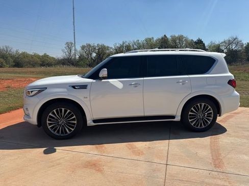 Used 2019 INFINITI QX80 Luxe w/ 22" Wheel Package image 5