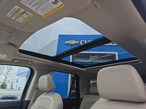 Used 2024 Ford Expedition Limited image 18