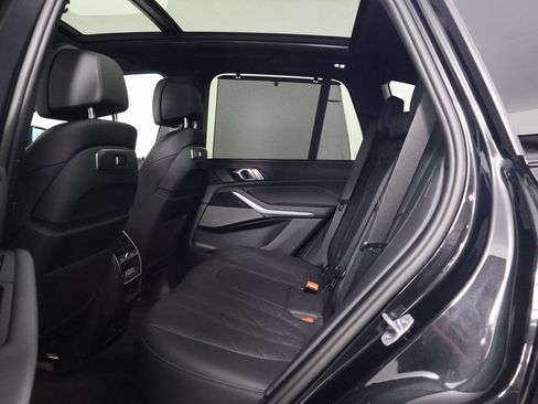 Used 2026 BMW X5 sDrive40i w/ M Sport Package RWD image 11