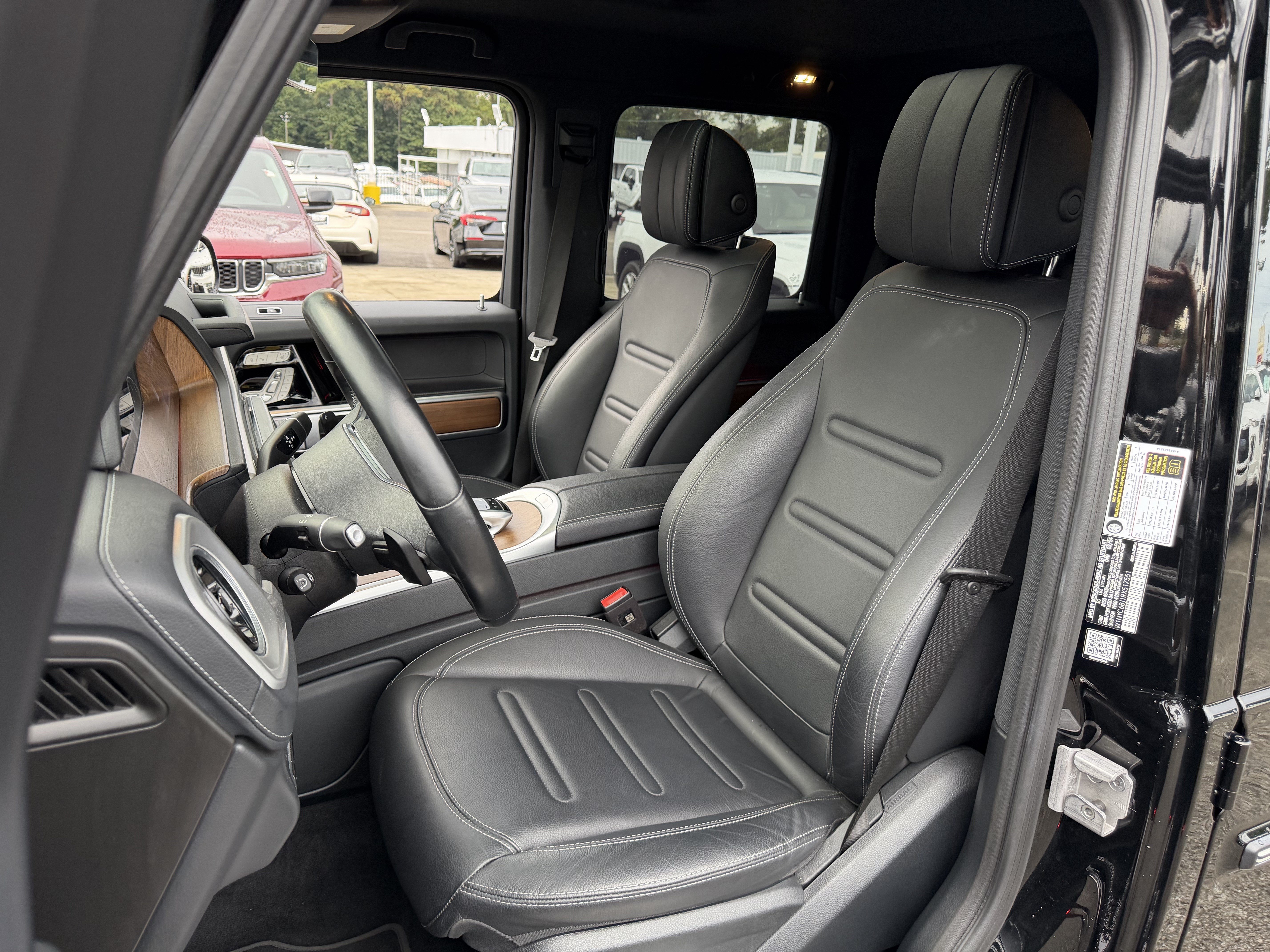 Used 2024 Mercedes-Benz G 550 image 16