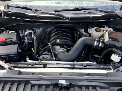 Used 2022 Chevrolet Silverado 1500 ZR2 w/ Technology Package AWD/4WD image 54