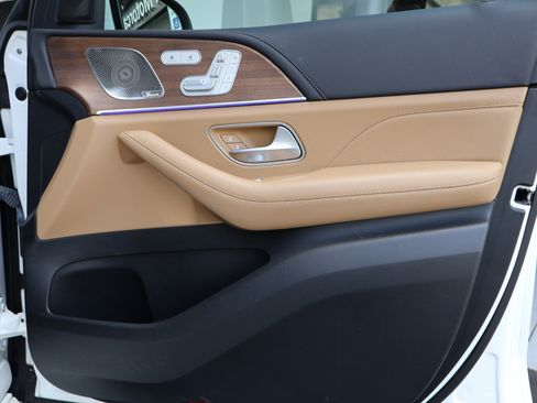 Used 2024 Mercedes-Benz GLE 350 4MATIC image 27