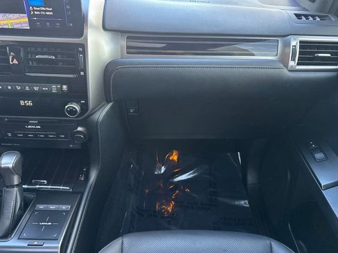 Used 2023 Lexus GX 460 Premium image 29