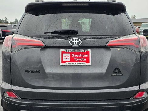 Used 2018 Toyota RAV4 Adventure image 14