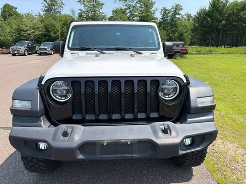 Used 2020 Jeep Wrangler Sport AWD/4WD image 2