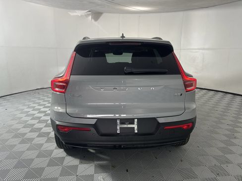 Used 2026 Volvo XC40 B5 Plus AWD/4WD image 7