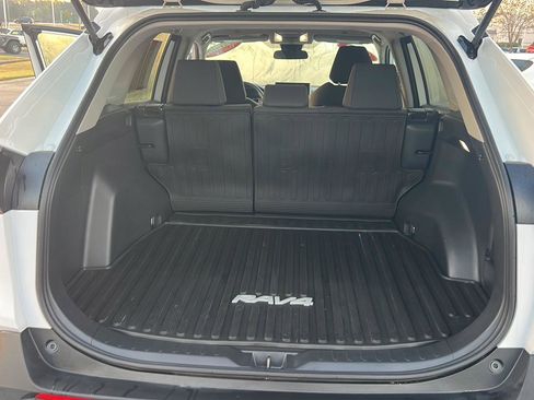 Certified 2023 Toyota RAV4 LE image 34