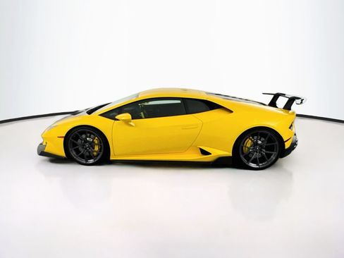 Used 2017 Lamborghini Huracan LP 580-2 RWD image 8