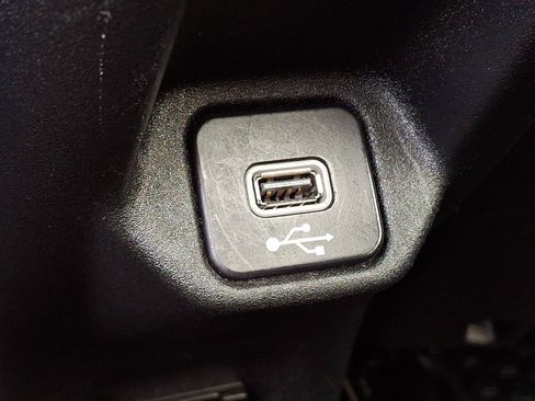 Certified 2022 Jeep Renegade Trailhawk w/ Sun/Sound Group AWD/4WD image 11