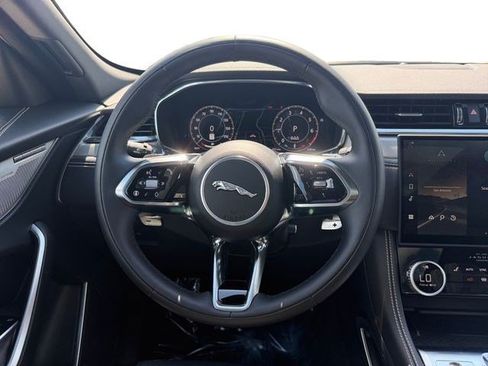 New 2026 Jaguar F-PACE R-Dynamic S AWD/4WD image 13