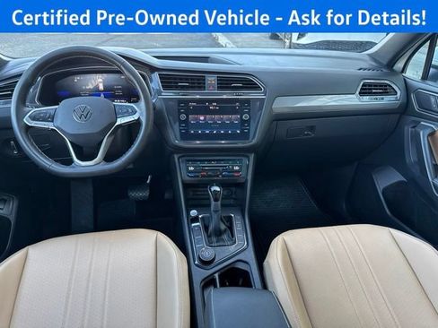 Certified 2024 Volkswagen Tiguan SE AWD/4WD image 5