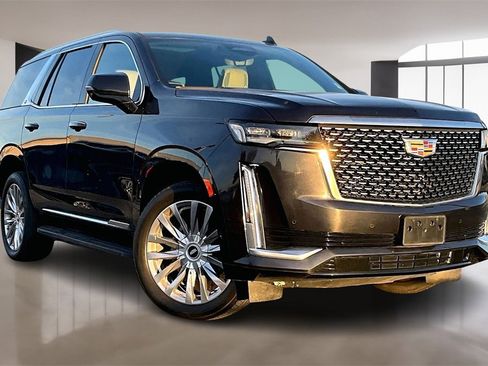 Certified 2023 Cadillac Escalade Premium Luxury w/ Performance Package image 11
