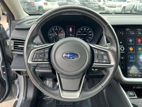 Used 2023 Subaru Outback Premium AWD/4WD image 11