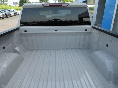 New 2026 Chevrolet Silverado 1500 Custom Trail Boss AWD/4WD image 12
