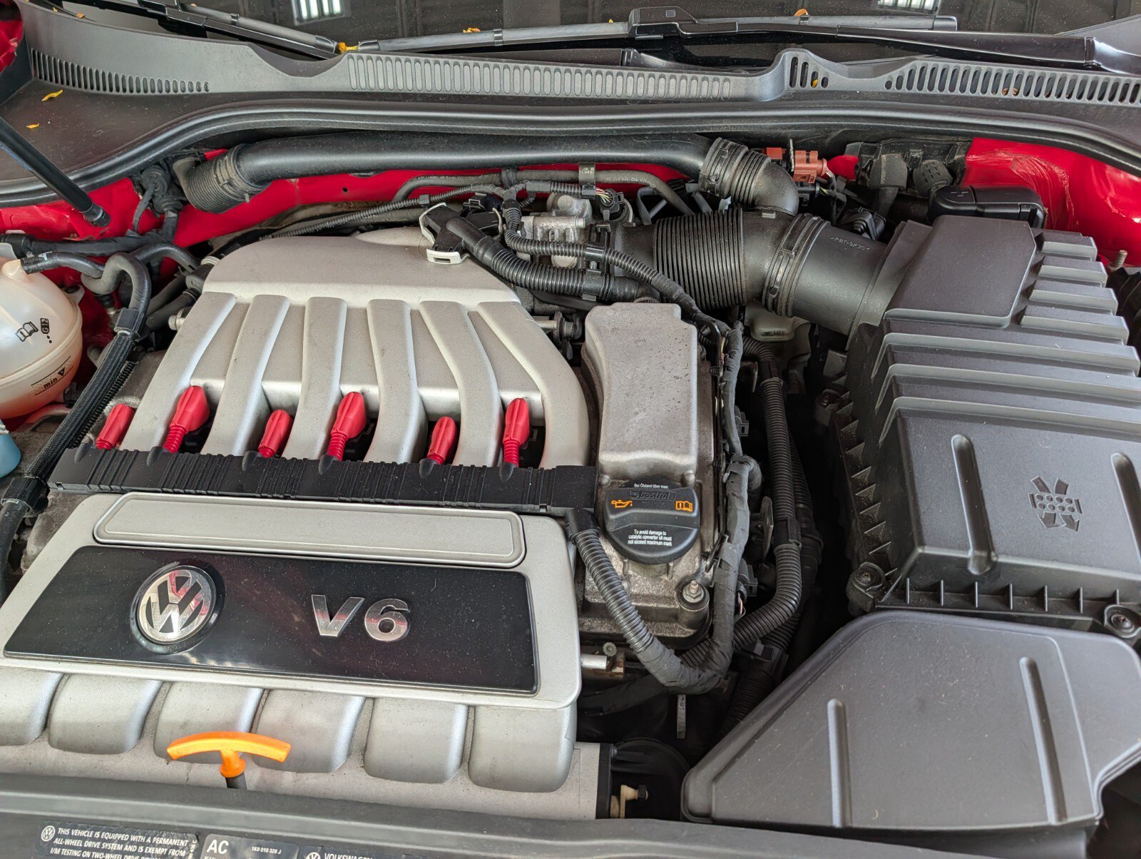 Used 2008 Volkswagen R32 AWD/4WD image 26