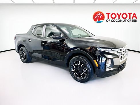 Used 2023 Hyundai Santa Cruz SEL image 1