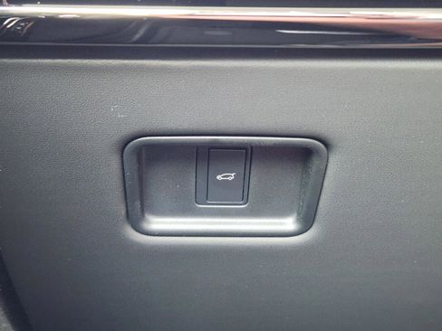 New 2026 Land Rover Range Rover Sport Dynamic SE AWD/4WD image 14