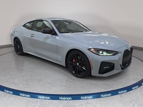 Used 2023 BMW 430i Coupe w/ M Sport Package RWD image 4