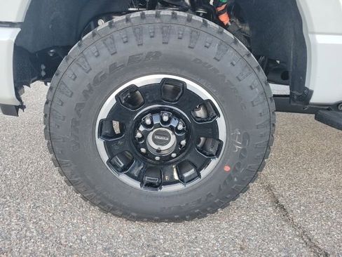 New 2026 Ford F250 Lariat w/ Tremor Off-Road Package image 35