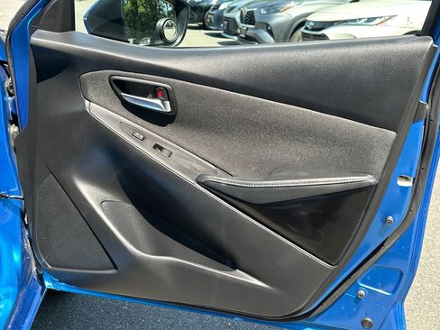 Used 2018 Toyota Yaris iA FWD image 11
