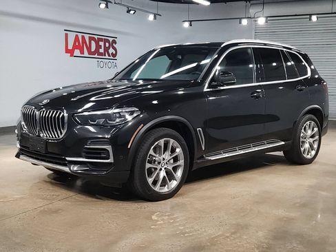 Used 2023 BMW X5 xDrive40i AWD/4WD image 3