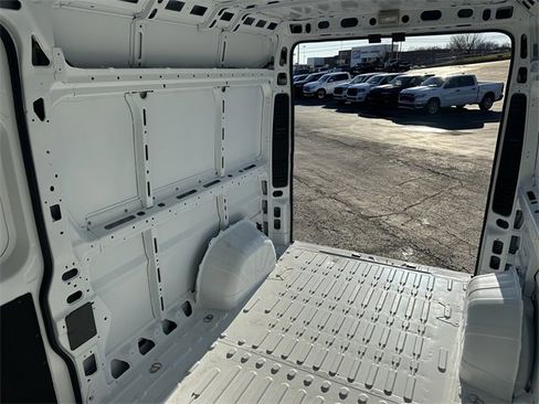 Used 2025 RAM ProMaster 2500 image 11