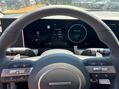 New 2025 Hyundai Sonata Limited image 16