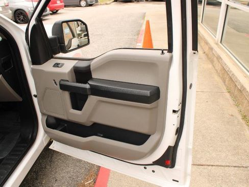 Used 2017 Ford F150 XL w/ Equipment Group 101A Mid RWD image 17