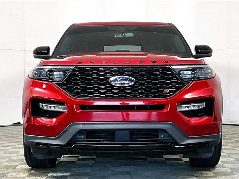 Used 2022 Ford Explorer ST w/ Equipment Group 401A image 3