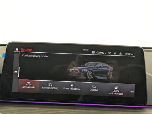 Used 2021 BMW 540i w/ Executive Package image 21