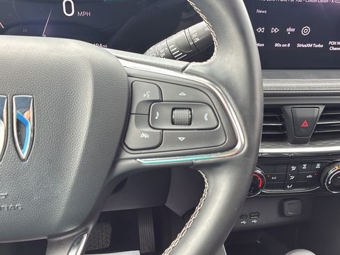 Used 2025 Buick Encore GX Preferred FWD image 26