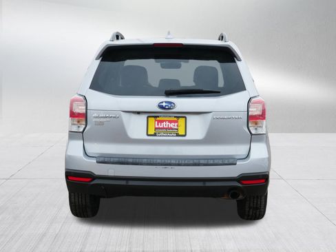 Used 2018 Subaru Forester 2.5i Limited image 6