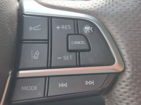 Used 2023 Toyota Sienna Platinum FWD image 13