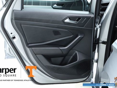 Used 2025 Volkswagen Jetta Sport FWD image 17