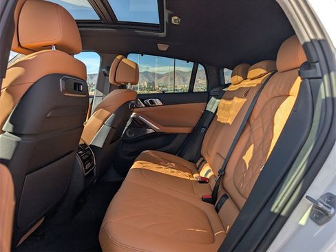 New 2026 BMW X6 M60i image 17