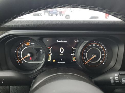 New 2026 Jeep Wrangler Unlimited Sport image 25