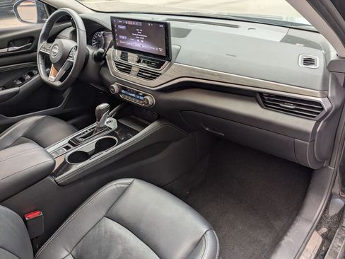 Used 2023 Nissan Altima 2.5 SL AWD/4WD image 31