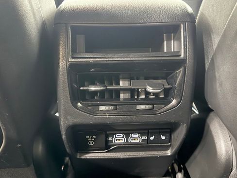 Used 2022 Jeep Grand Cherokee Trailhawk AWD/4WD image 38