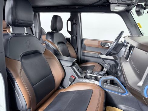 Used 2022 Ford Bronco Outer Banks image 12