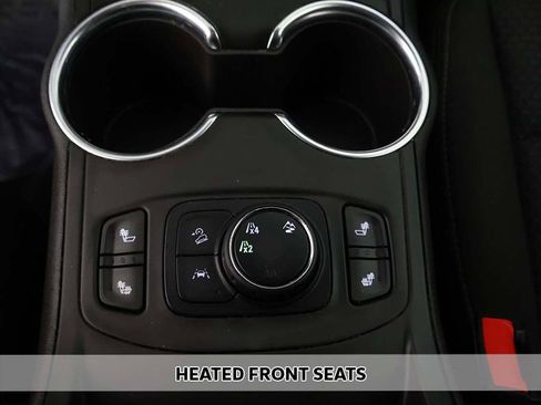 Used 2022 GMC Terrain SLE w/ Driver Convenience Package AWD/4WD image 7