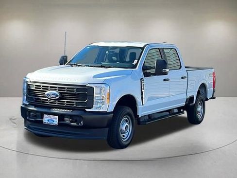 New 2026 Ford F250 XL image 2